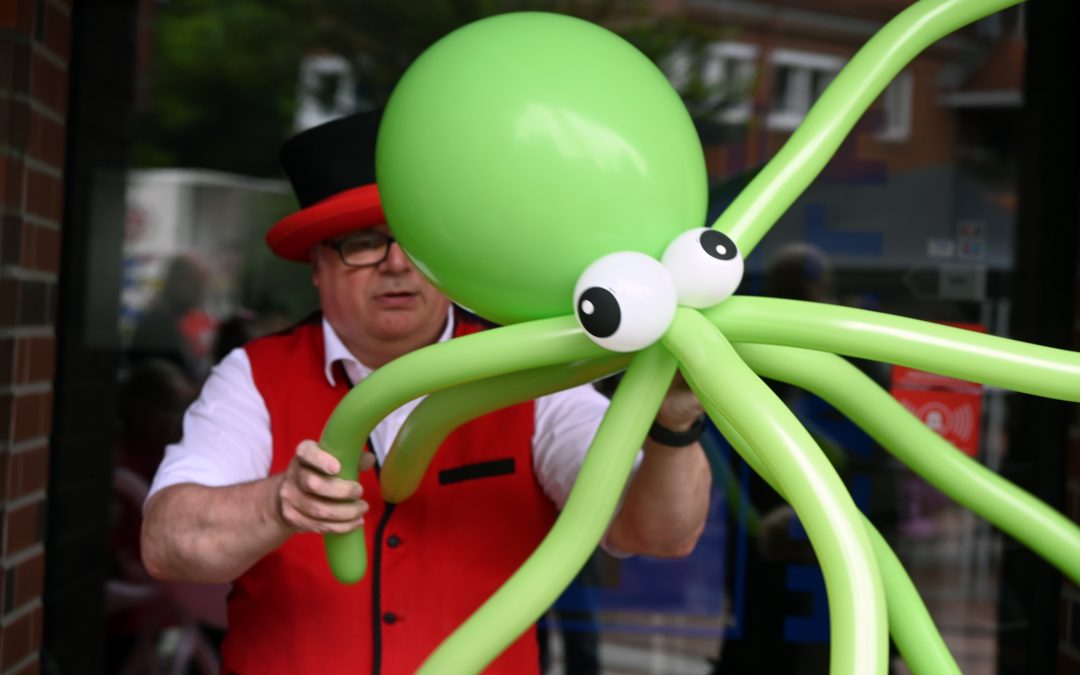 Das Bunten Treiben am 30. Juni auf dem Arkadenhof